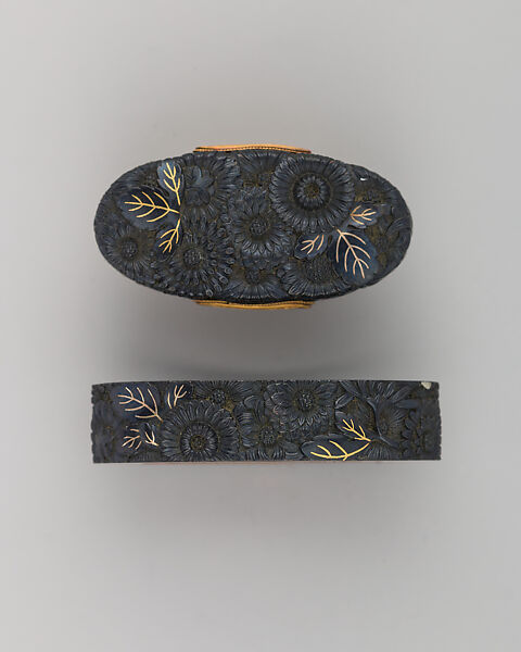 Sword-Hilt Collar and Pommel (Fuchigashira), Copper-gold alloy (shakudō), gold, Japanese 