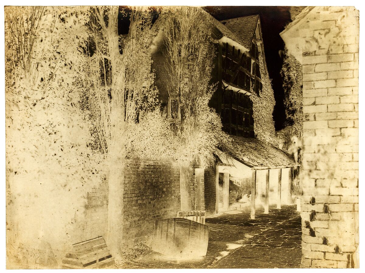 [Rural Manor, Possibly Bredicot], Benjamin Brecknell Turner (British, 1815–1894), Waxed paper negative 