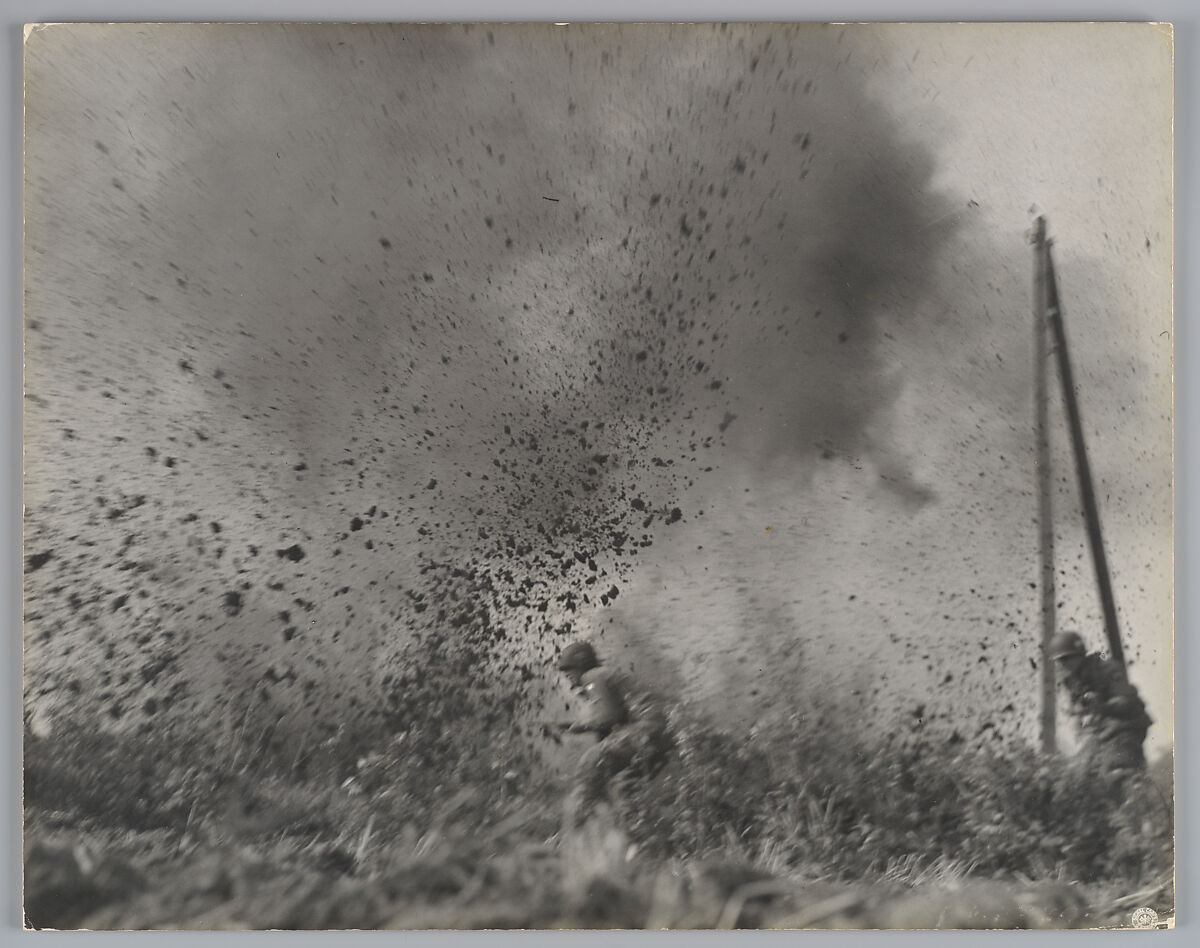 Assault on Arnhem, U.S. Army Photographic Signal Corps, Gelatin silver print 