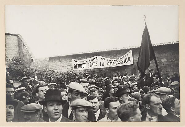 Manifestation au Mur des Fédérés, Père Lachaise, Paris, France, 1936-1939