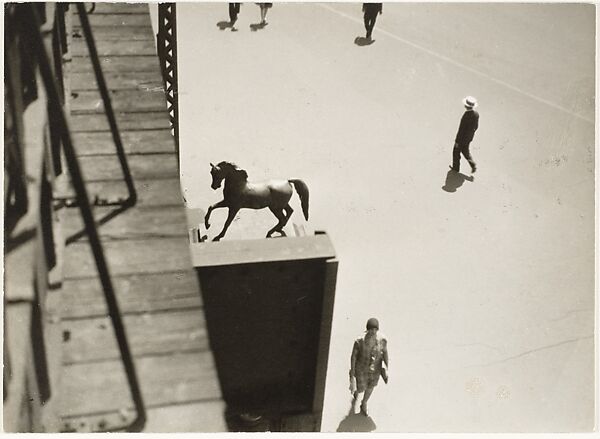 El at Columbus, Broadway, New York, Berenice Abbott (American, Springfield, Ohio 1898–1991 Monson, Maine), Gelatin silver print 