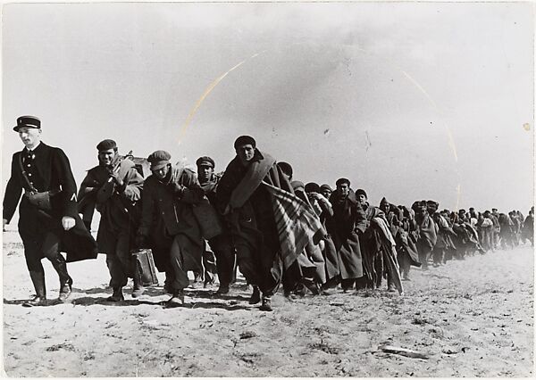 Robert Capa The Falling Soldier The Metropolitan Museum Of Art