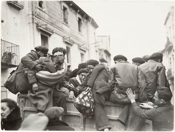 Refugees Flee Barcelona at Franco's Approach, Robert Capa (American (born Hungary), Budapest 1913–1954 Thai Binh), Gelatin silver print 