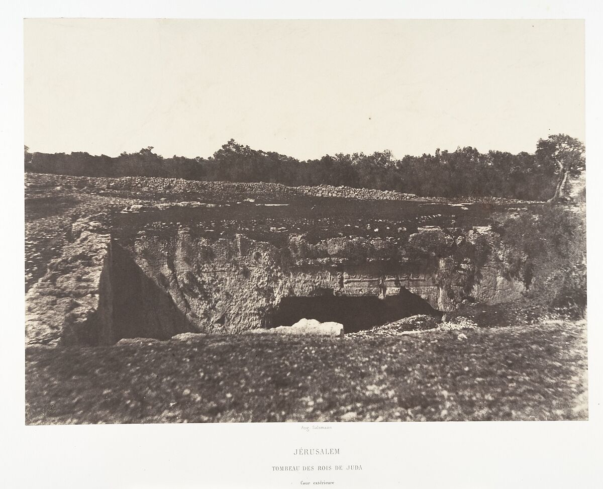 Jérusalem, Tombeau des rois de Juda, Cour extérieure, Auguste Salzmann (French, 1824–1872), Salted paper print from paper negative 