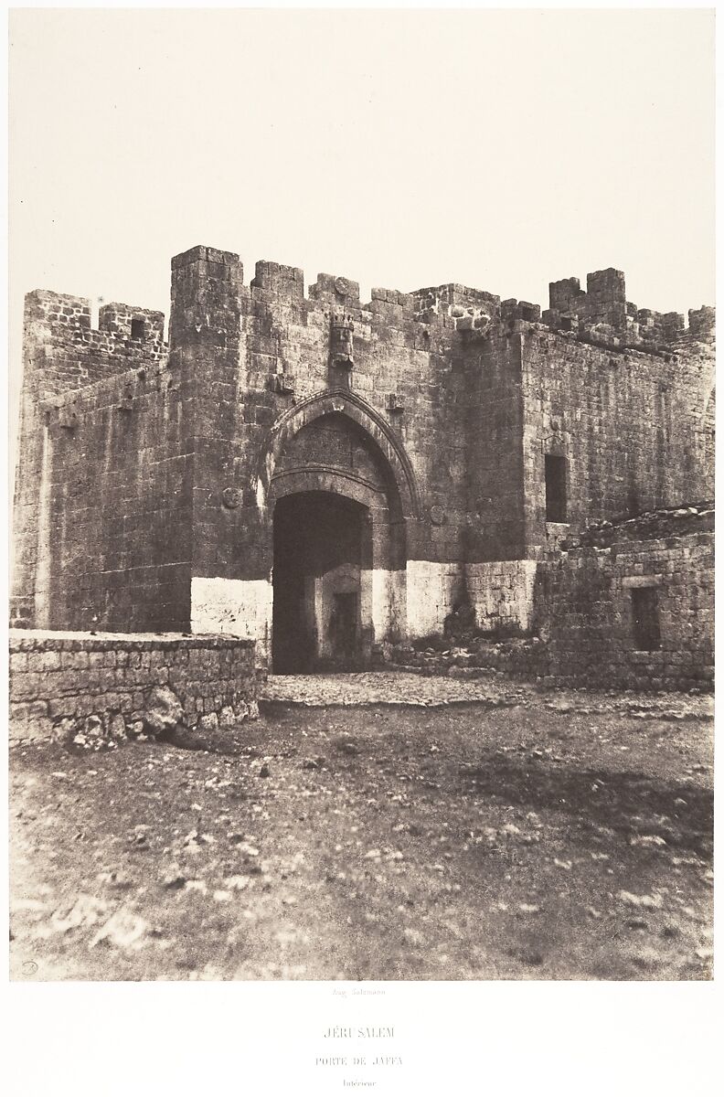 Jérusalem, Porte de Jaffa, Intérieur, Auguste Salzmann (French, 1824–1872), Salted paper print from paper negative 