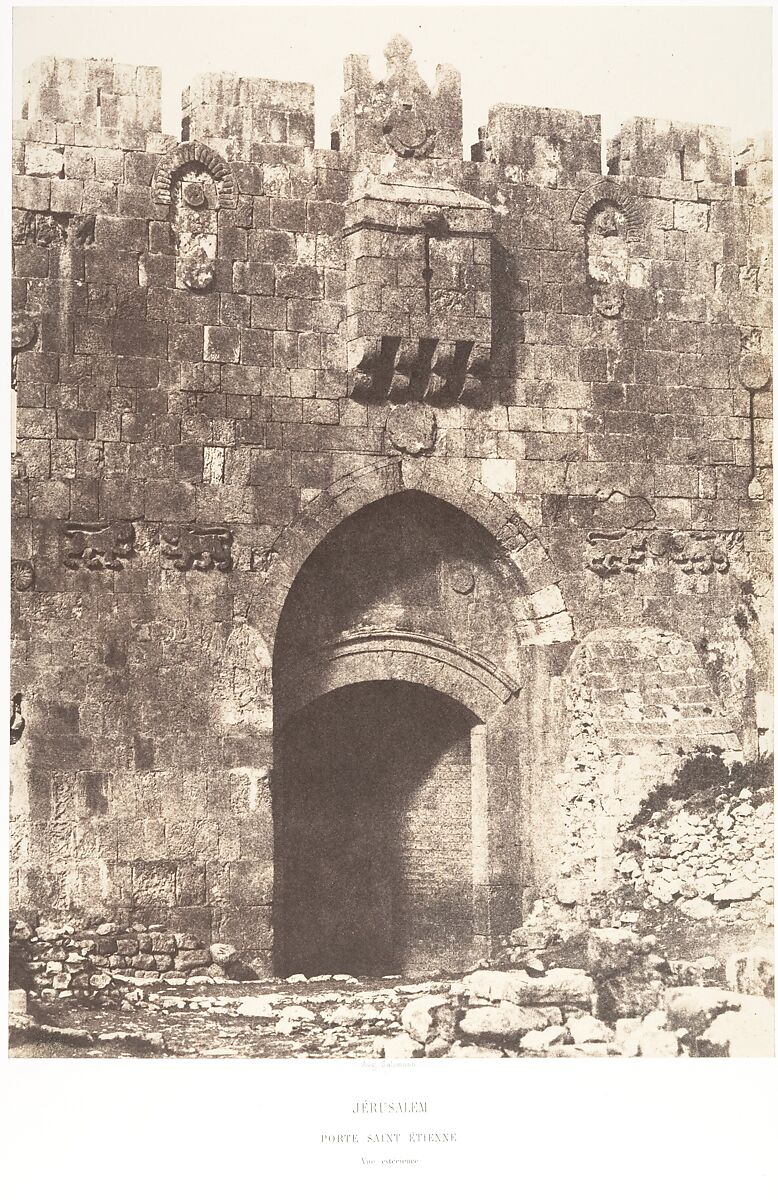Jérusalem, Porte Saint-Étienne, Vue extérieure, Auguste Salzmann (French, 1824–1872), Salted paper print from paper negative 