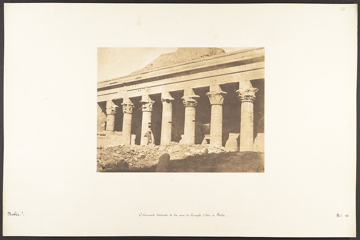 Colonnade latérale de la cour du Temple d'Isis, à Philae, Maxime Du Camp (French, 1822–1894), Salted paper print from paper negative 