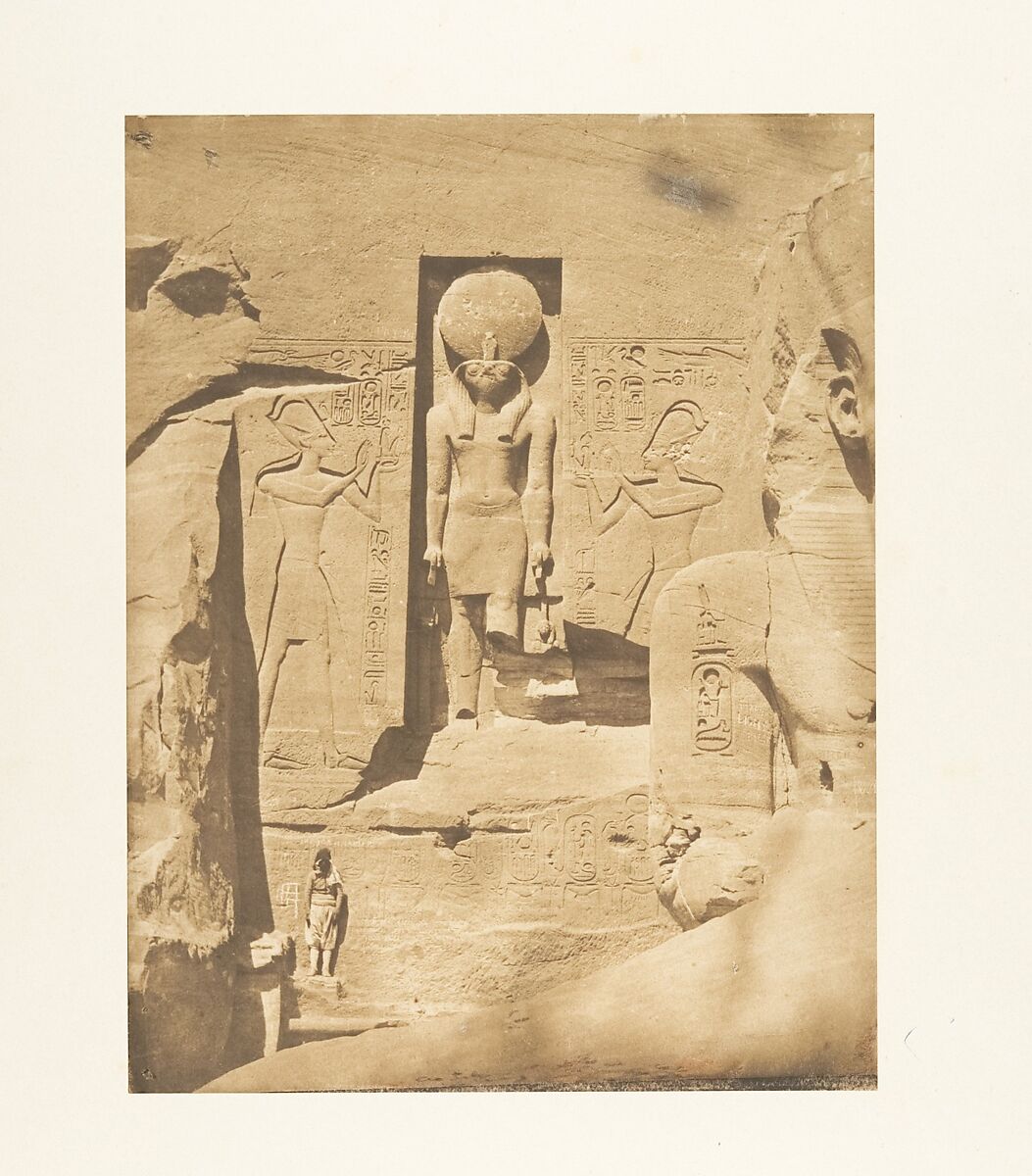 Décoration de l'entrée du grand Spéos d'Abousembil (Le Dieu Phré recevant les offrandes de Rhamsès-le-grand), Maxime Du Camp (French, 1822–1894), Salted paper print from paper negative 