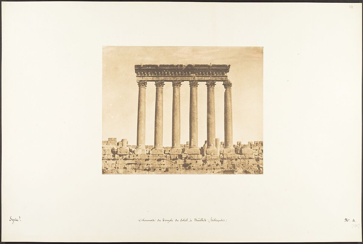 Colonnade du Temple du Soleil, à Baâlbek (Héliopolis), Maxime Du Camp (French, 1822–1894), Salted paper print from paper negative 