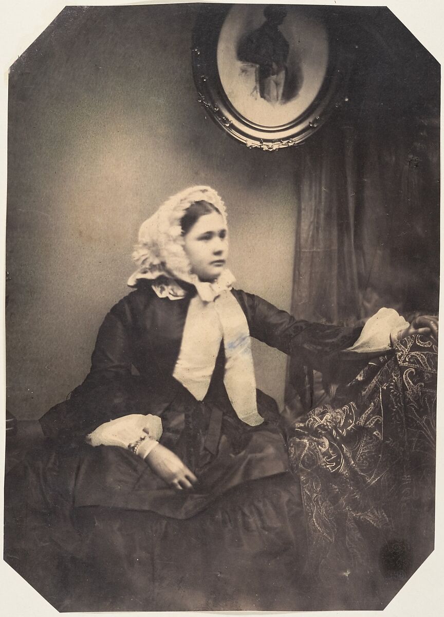 Mlle. Jeanne tellement tremblante que le photographe ne peut pas fixer les yeux, Louis-Pierre-Théophile Dubois de Nehaut (French, active Belgium, 1799–1872), Salted paper print from paper negative 