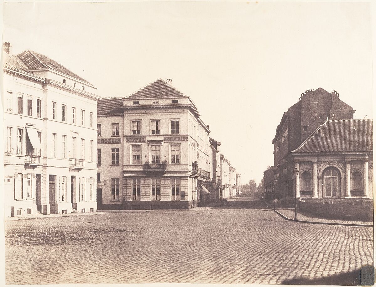 Il vient à Bruxelles, voit un appartement place du Cologne no. 7, Louis-Pierre-Théophile Dubois de Nehaut (French, active Belgium, 1799–1872), Salted paper print from paper negative 