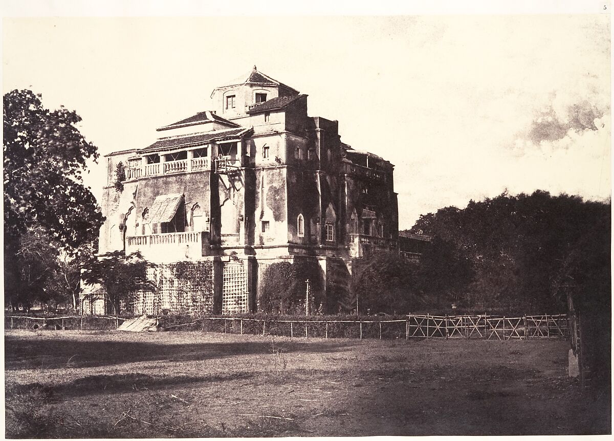 The Tamukkam or Tamkam, Linnaeus Tripe (British, Devonport (Plymouth Dock) 1822–1902 Devonport), Albumen silver print from waxedpaper negative 