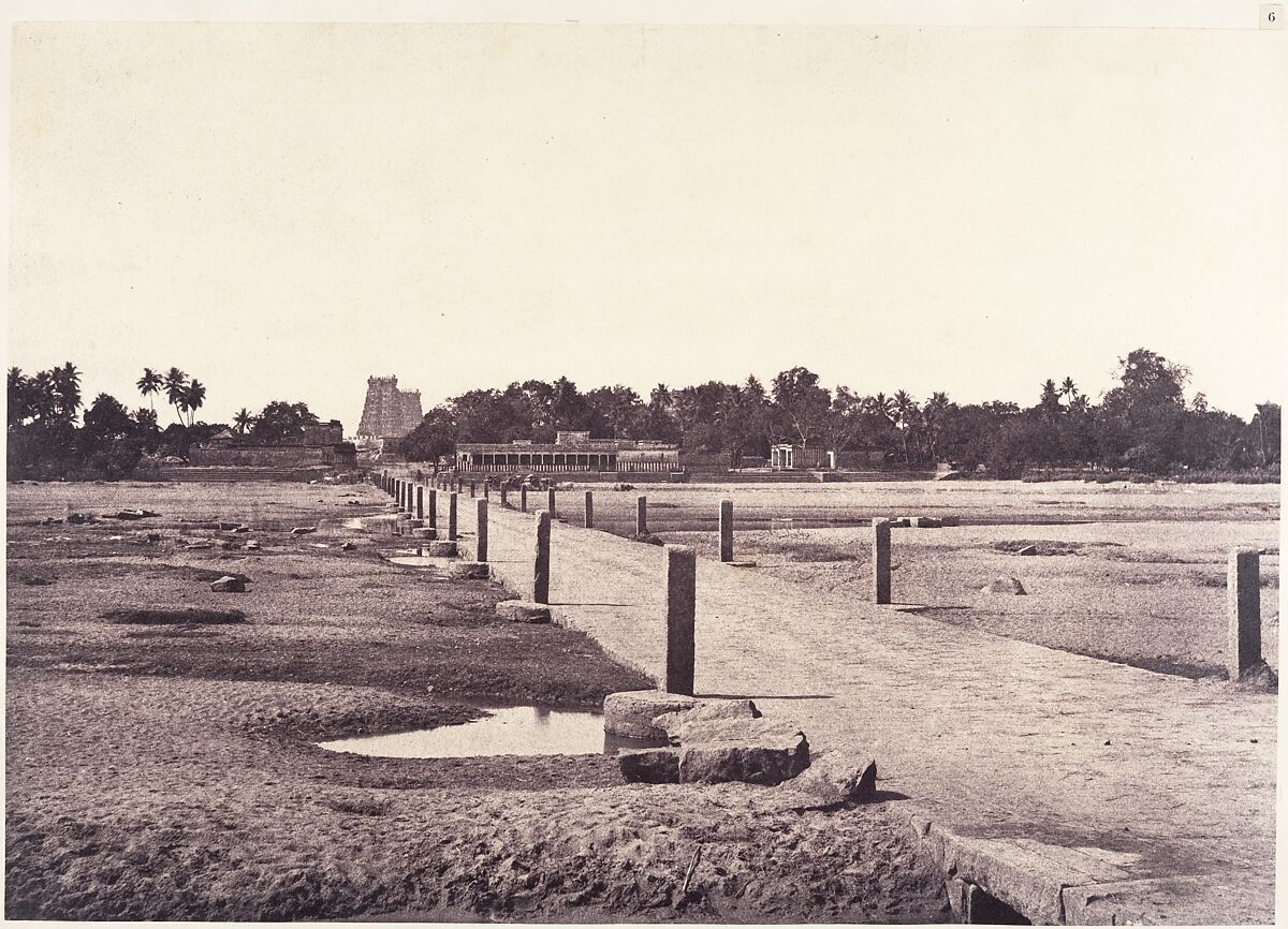 The Causeway Across the Vaigai River, Linnaeus Tripe (British, Devonport (Plymouth Dock) 1822–1902 Devonport), Albumen silver print from waxed paper negative 