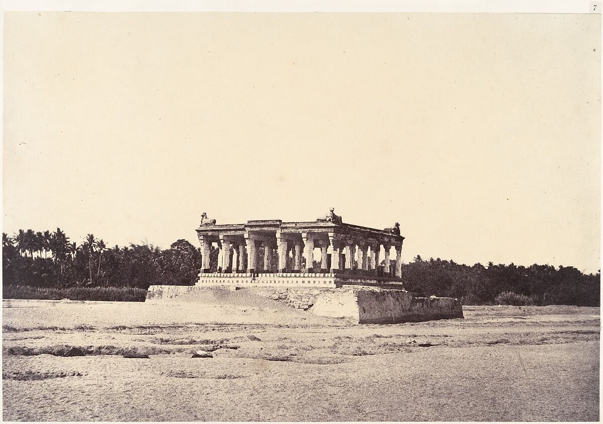 The Neerali Mundapam, Linnaeus Tripe (British, Devonport (Plymouth Dock) 1822–1902 Devonport), Albumen silver print from paper negative 