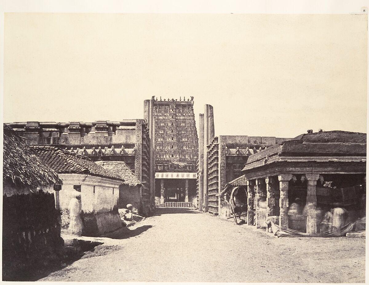 Madura: The Roya Gopuram from the East, Linnaeus Tripe (British, Devonport (Plymouth Dock) 1822–1902 Devonport), Albumen silver print from waxed paper negative 