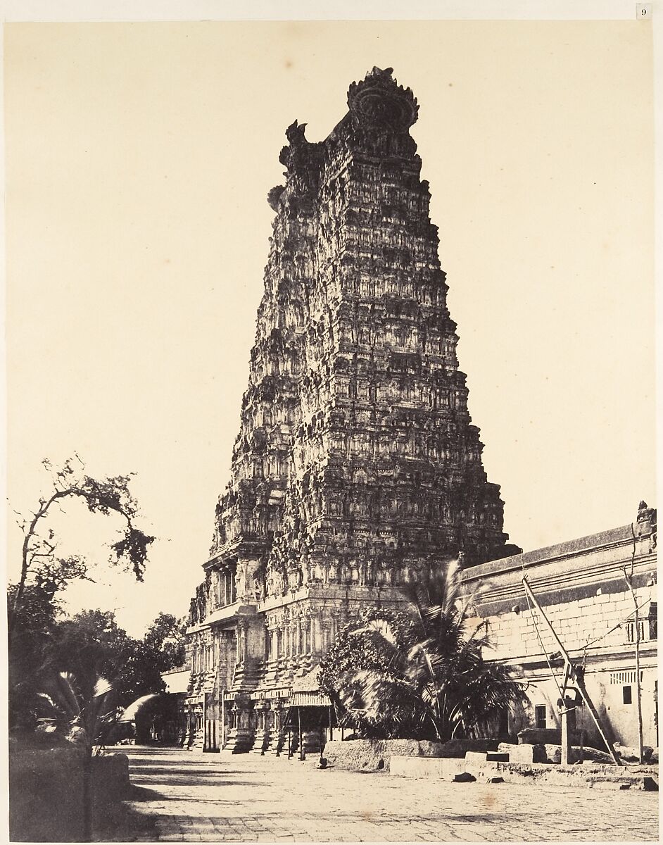 The Western Gopuram, Linnaeus Tripe (British, Devonport (Plymouth Dock) 1822–1902 Devonport), Albumen silver print from waxed paper negative 