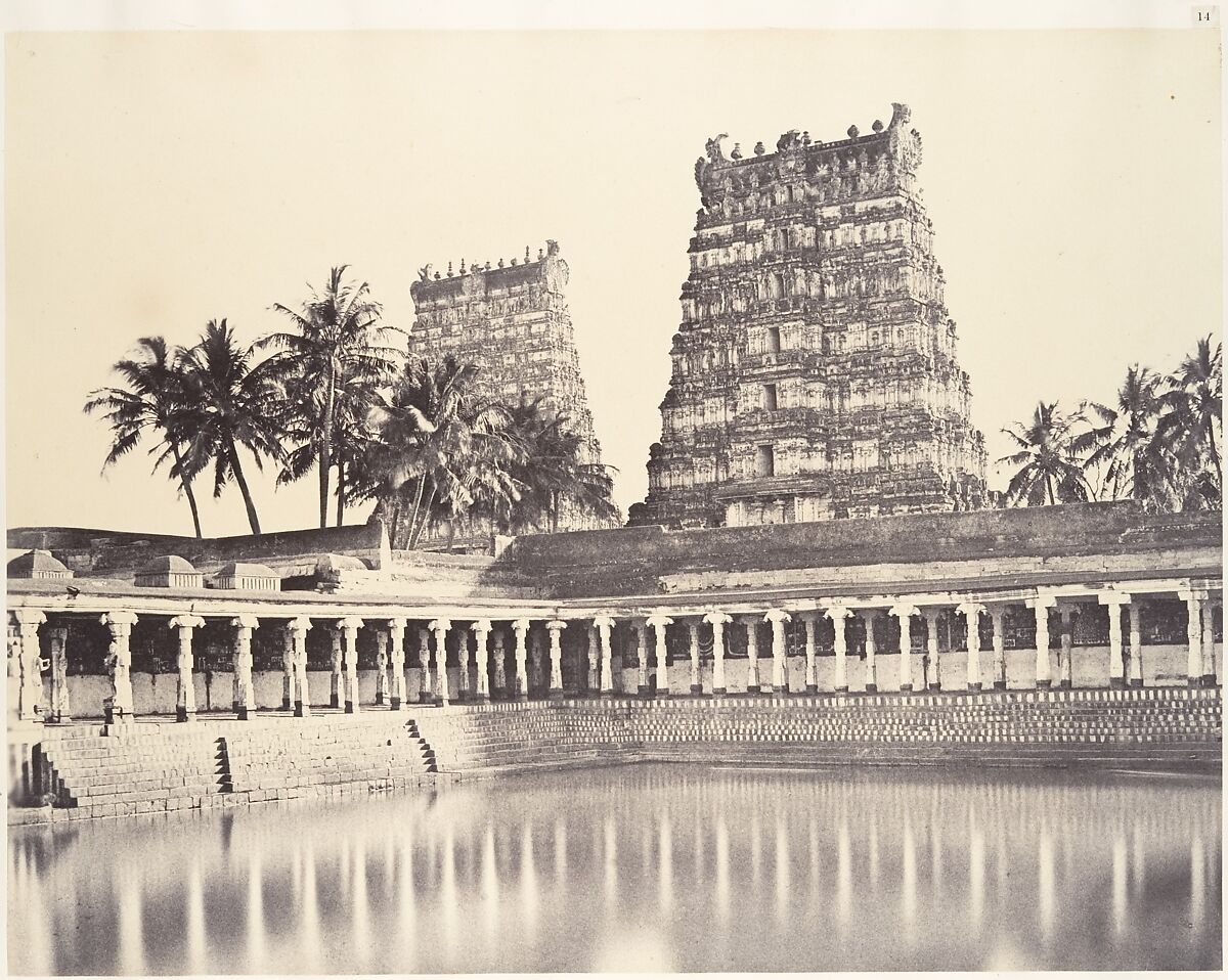 View of the Sacred Tank in the Great Pagoda, Linnaeus Tripe (British, Devonport (Plymouth Dock) 1822–1902 Devonport), Albumen silver print from waxed paper negative 