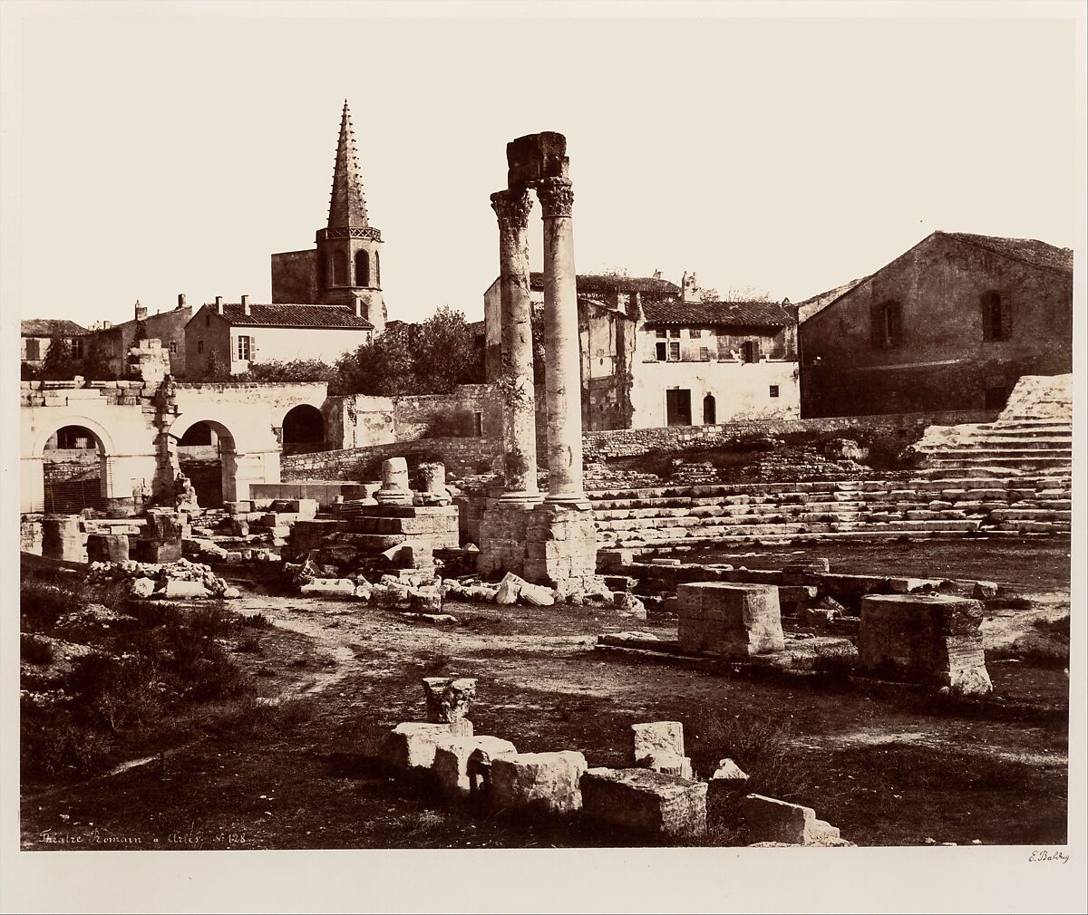 Théâtre Romain à Arles, Edouard Baldus (French (born Prussia), 1813–1889), Albumen silver print from paper negative 