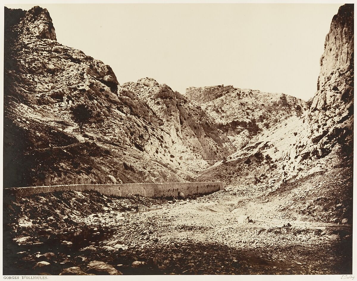 Gorges d'Ollioules, Edouard Baldus (French (born Prussia), 1813–1889), Albumen silver print from paper negative? 
