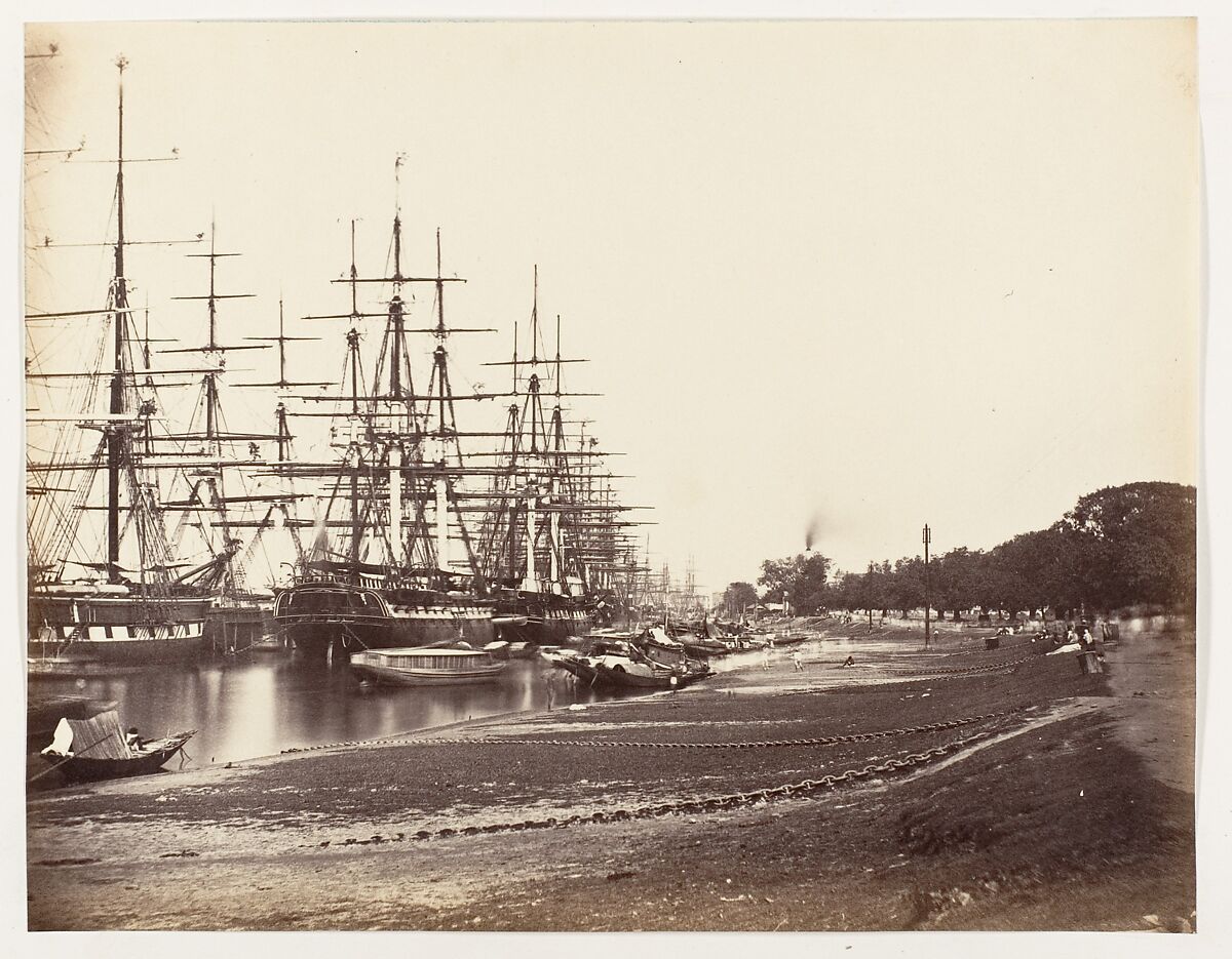 [Shipping Lying in the Hoogly River, Calcutta], Unknown, Albumen silver print 