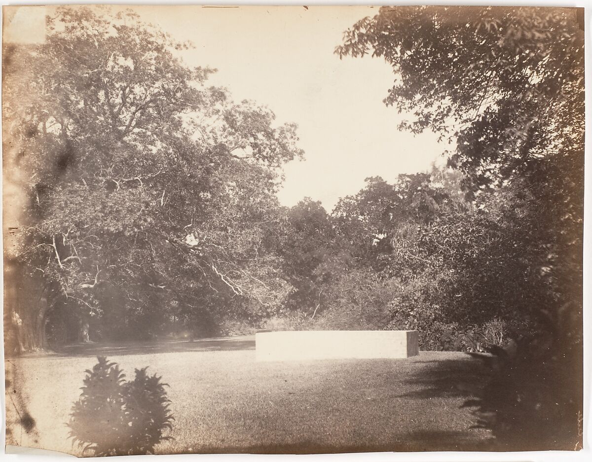 [Tomb], Unknown, Albumen silver print 