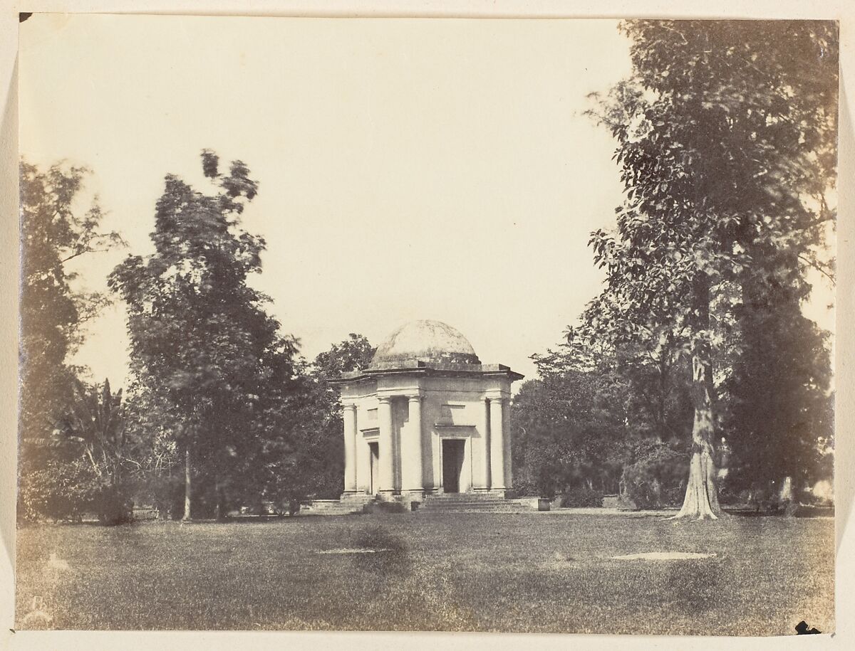 [Entrance to Botanical Gardens, Calcutta], Captain R. B. Hill, Albumen silver print 