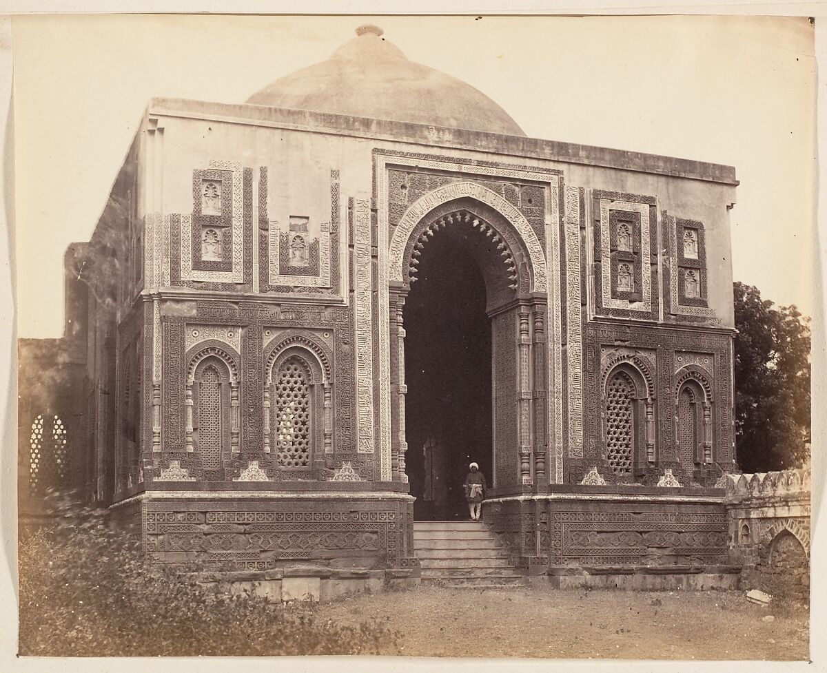 [Tomb?], Unknown, Albumen silver print 