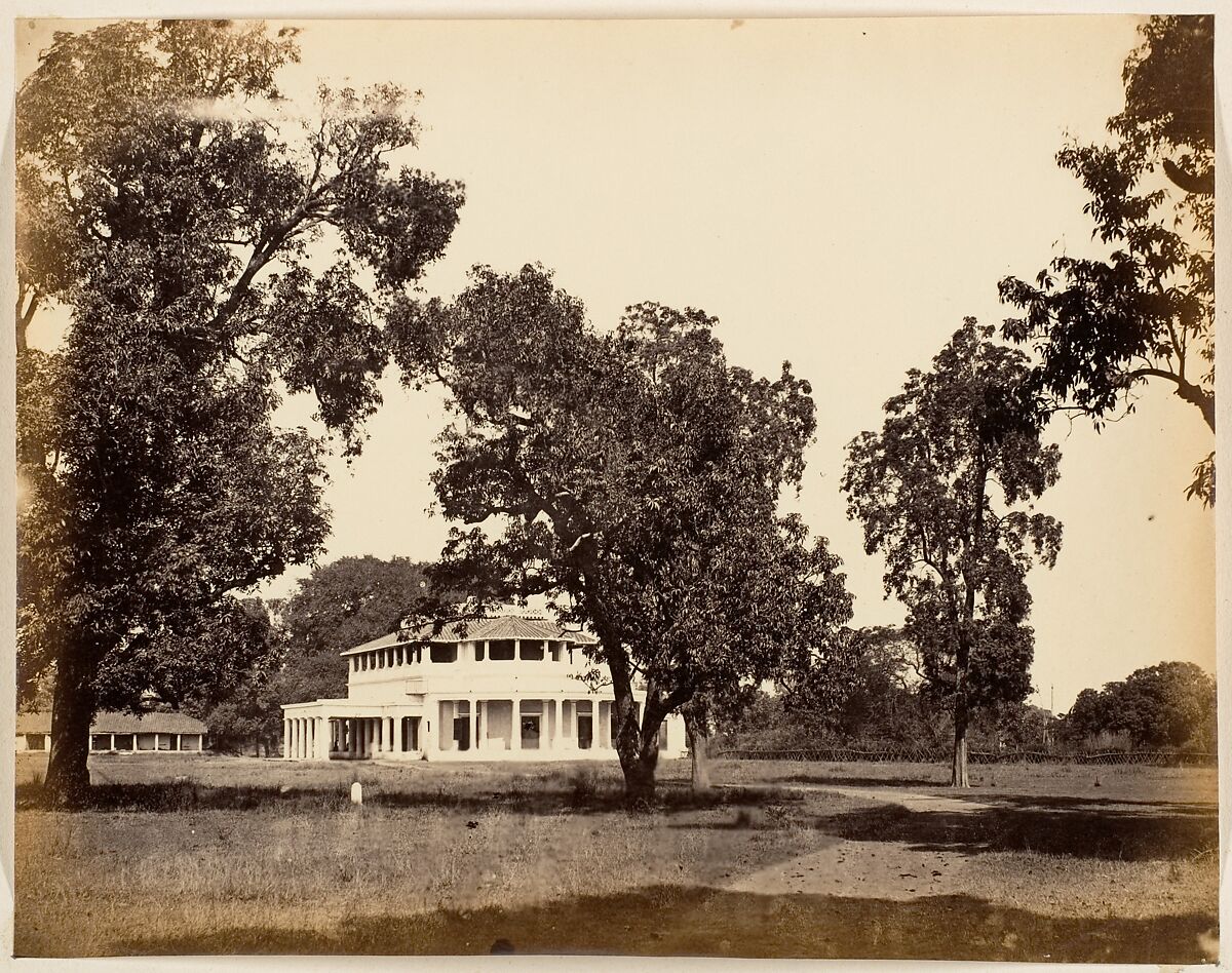 [Bungalow in Umballa], Unknown, Albumen silver print 