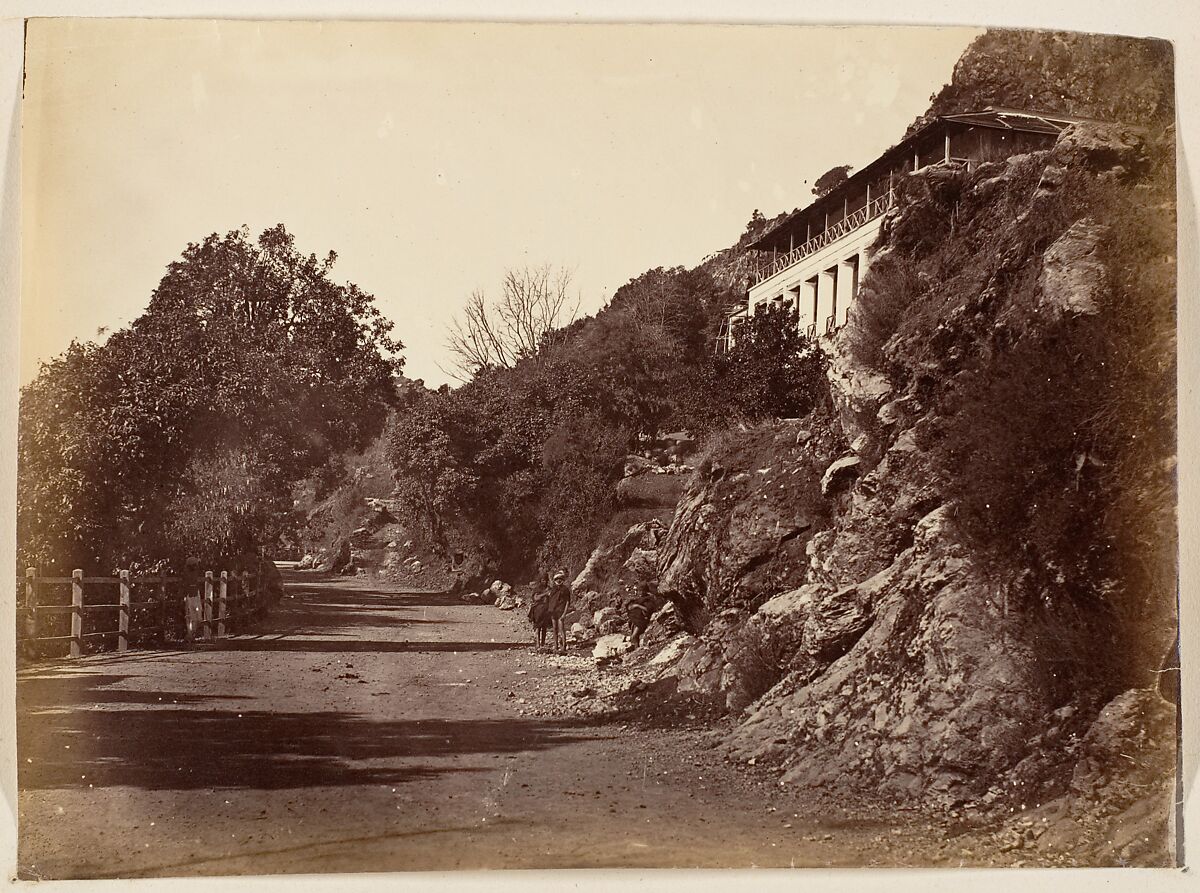 [House in Simla], Unknown, Albumen silver print 