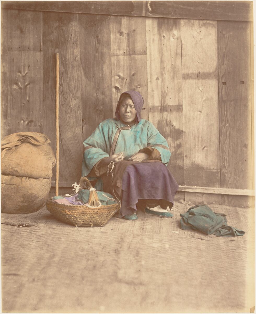 [Chinese Woman Sitting with Basket], Raimund von Stillfried (Austrian, 1839–1911), Albumen silver print from glass negative with applied color 