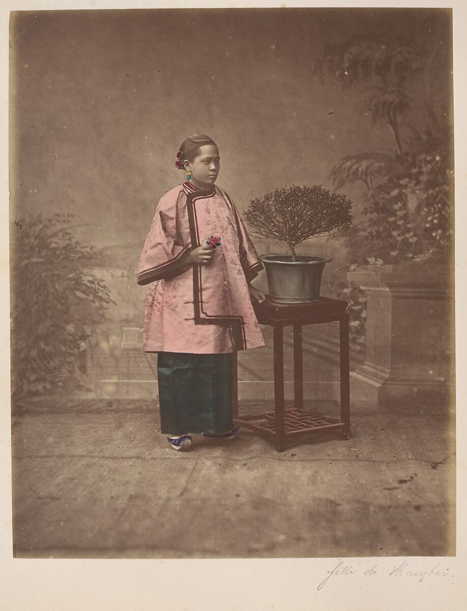 Fille de Shanghai, Unknown, Albumen silver print from glass negative with applied color 