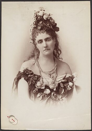 [Countess de Castiglione, from Série des Roses]