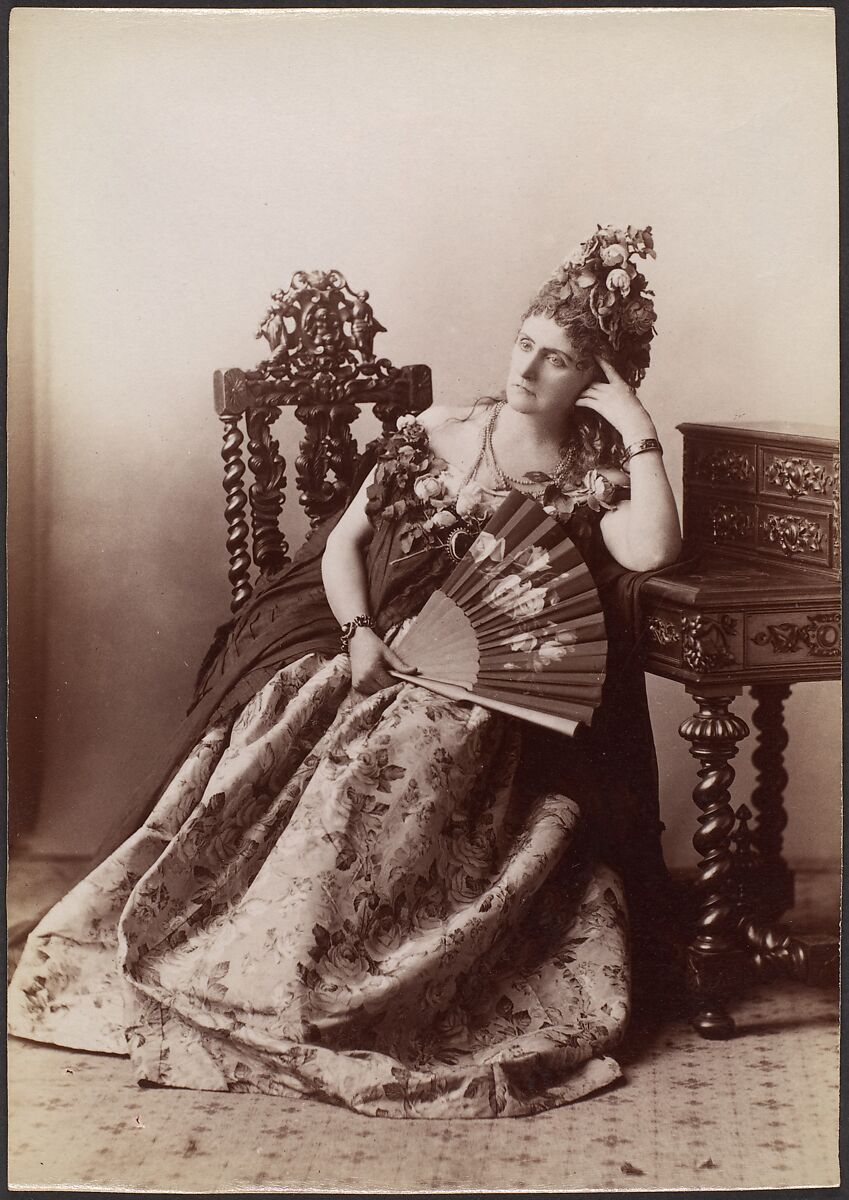 [Countess de Castiglione, from Série des Roses], Pierre-Louis Pierson (French, 1822–1913), Albumen silver print from glass negative 
