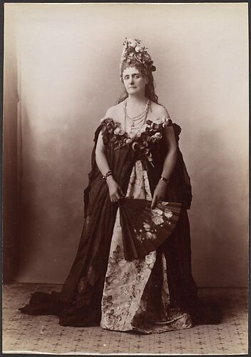 [Countess de Castiglione, from Série des Roses]