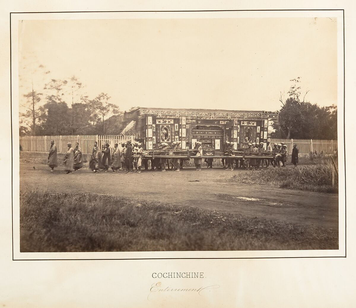 Enterrement, Cochinchine, Emile Gsell (French, Sainte-Marie-aux-Mines 1838–1879 Vietnam), Albumen silver print from glass negative 