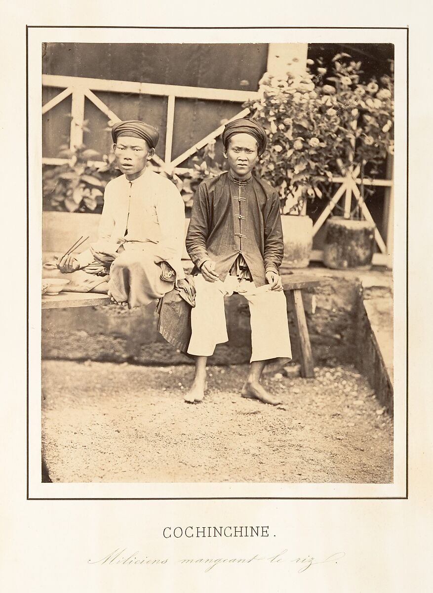 Miliciens mangeant le riz, Cochinchine, Emile Gsell (French, Sainte-Marie-aux-Mines 1838–1879 Vietnam), Albumen silver print from glass negative 