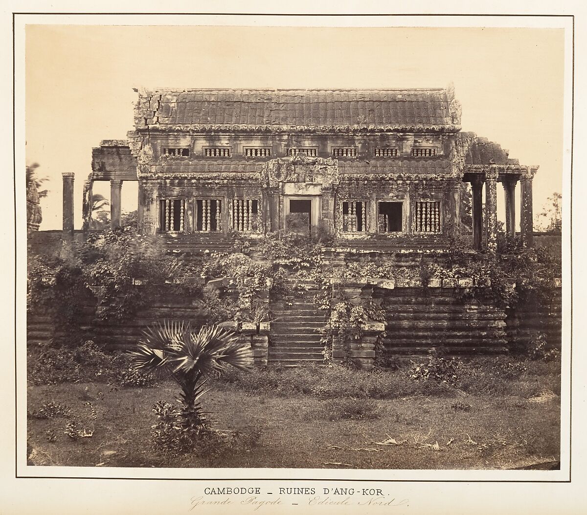 Grande Pagode - Edicule Nord, Emile Gsell (French, Sainte-Marie-aux-Mines 1838–1879 Vietnam), Albumen silver print from glass negative 