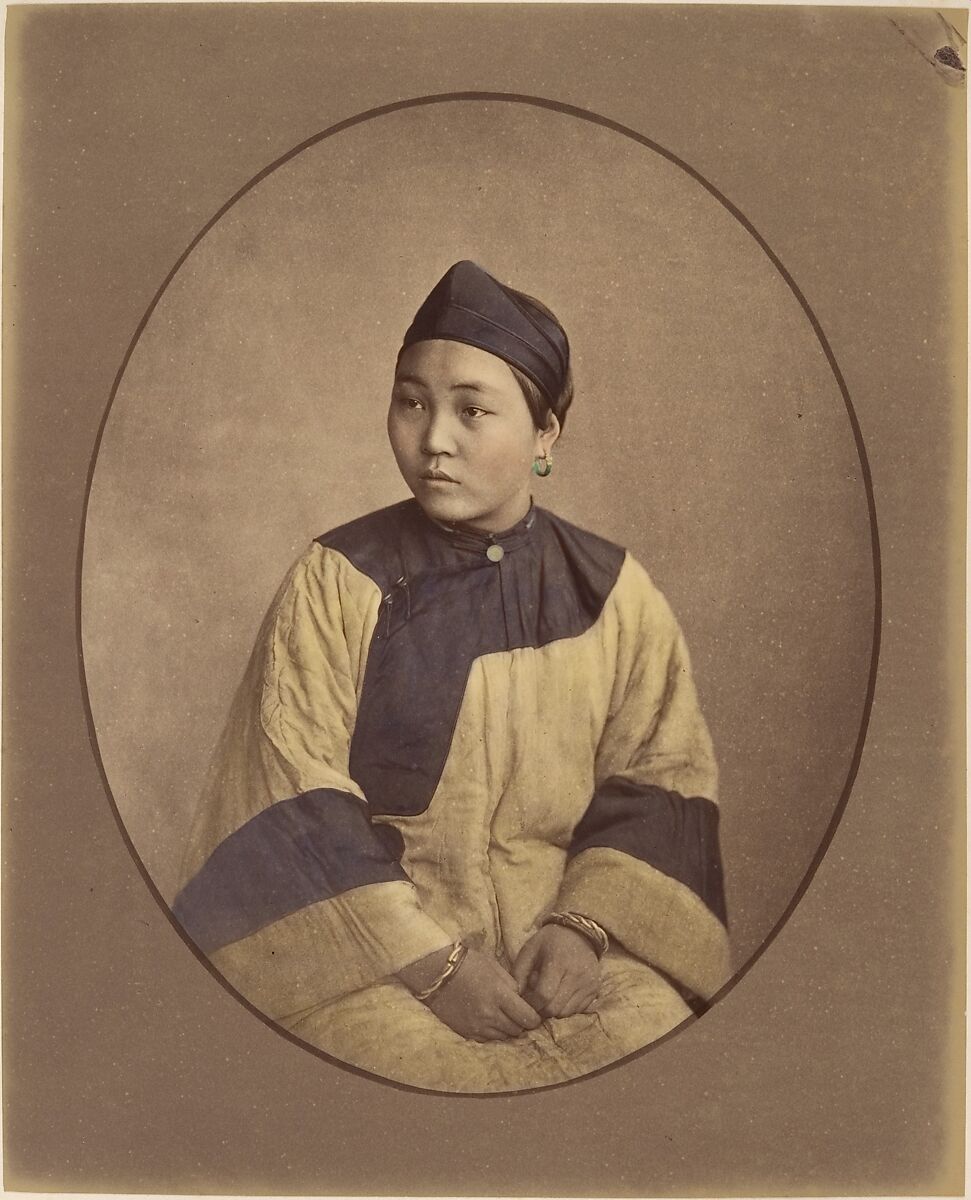Fille de Sootchow (Suzhou Girl), Raimund von Stillfried (Austrian, 1839–1911), Albumen silver print from glass negative with applied color 