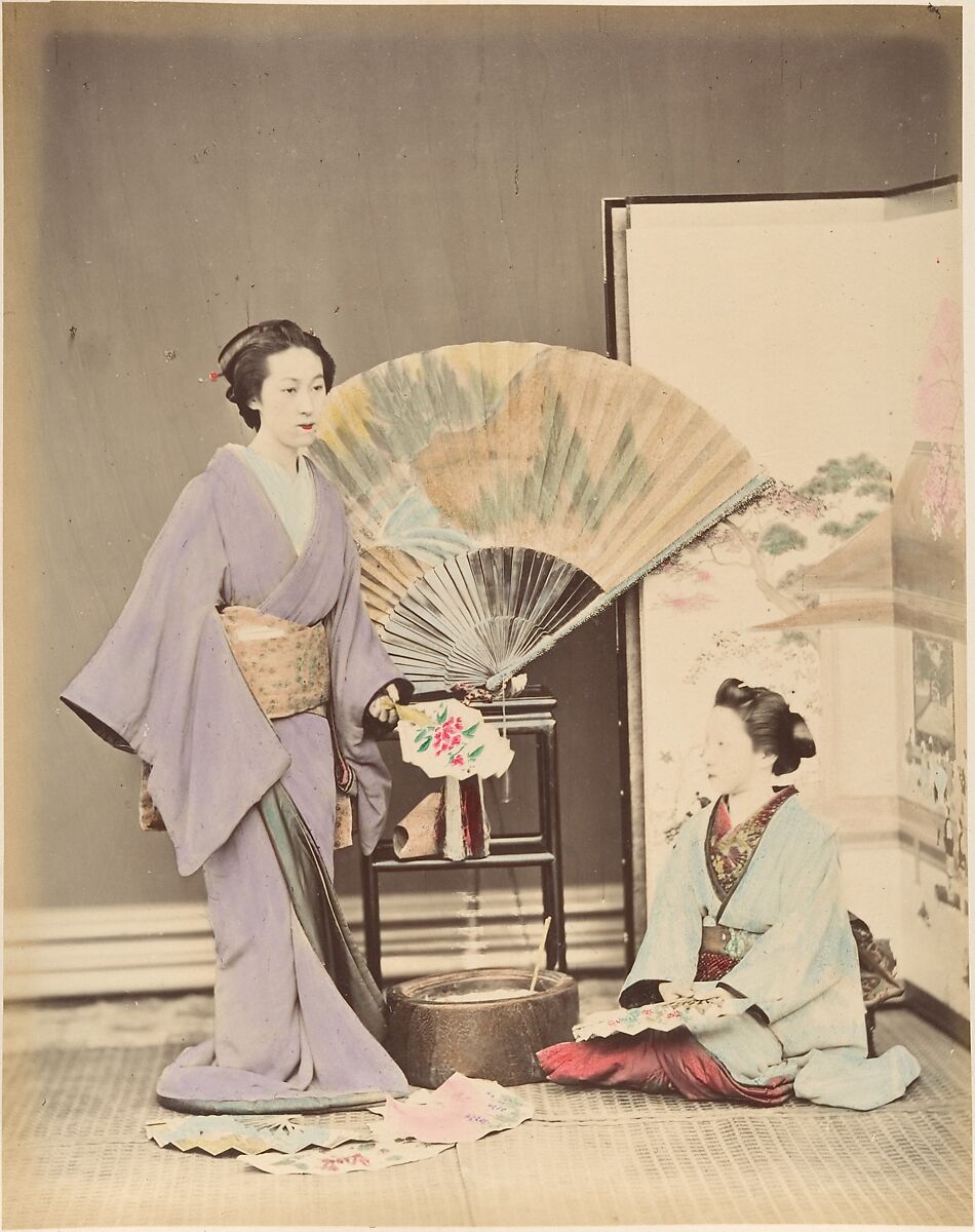 traditional japanese dress