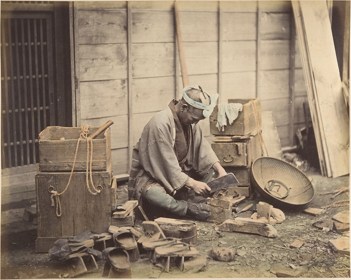 Cobbler, Suzuki Shin&#39;ichi (Japanese, 1835–1919), Albumen silver print from glass negative with applied color 