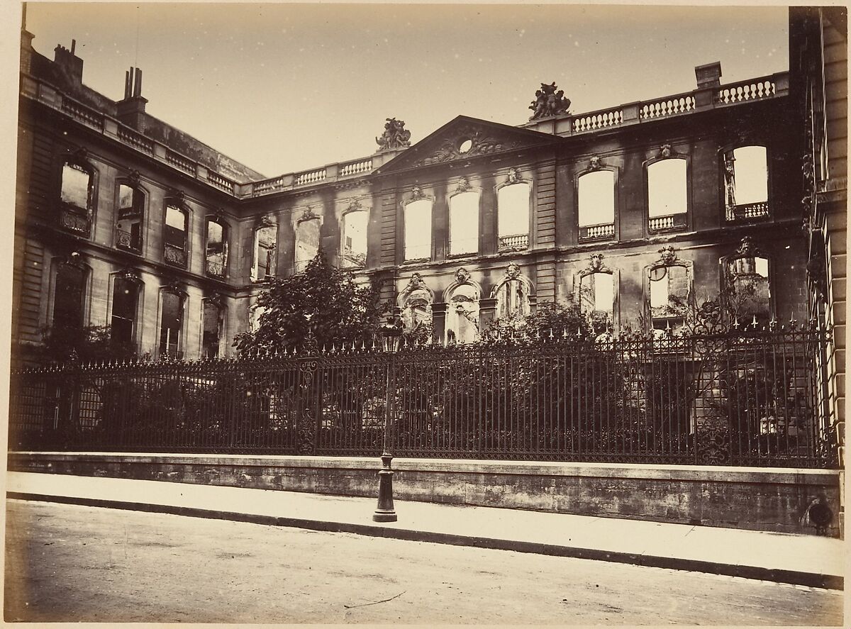 Les Ruines de Paris et de ses Environs 1870-1871: Cent Photographies: Premier Volume.  Par A. Liébert, text par Alfred d'Aunay., Alphonse J. Liébert (French, 1827–1913), Albumen silver prints from glass negatives