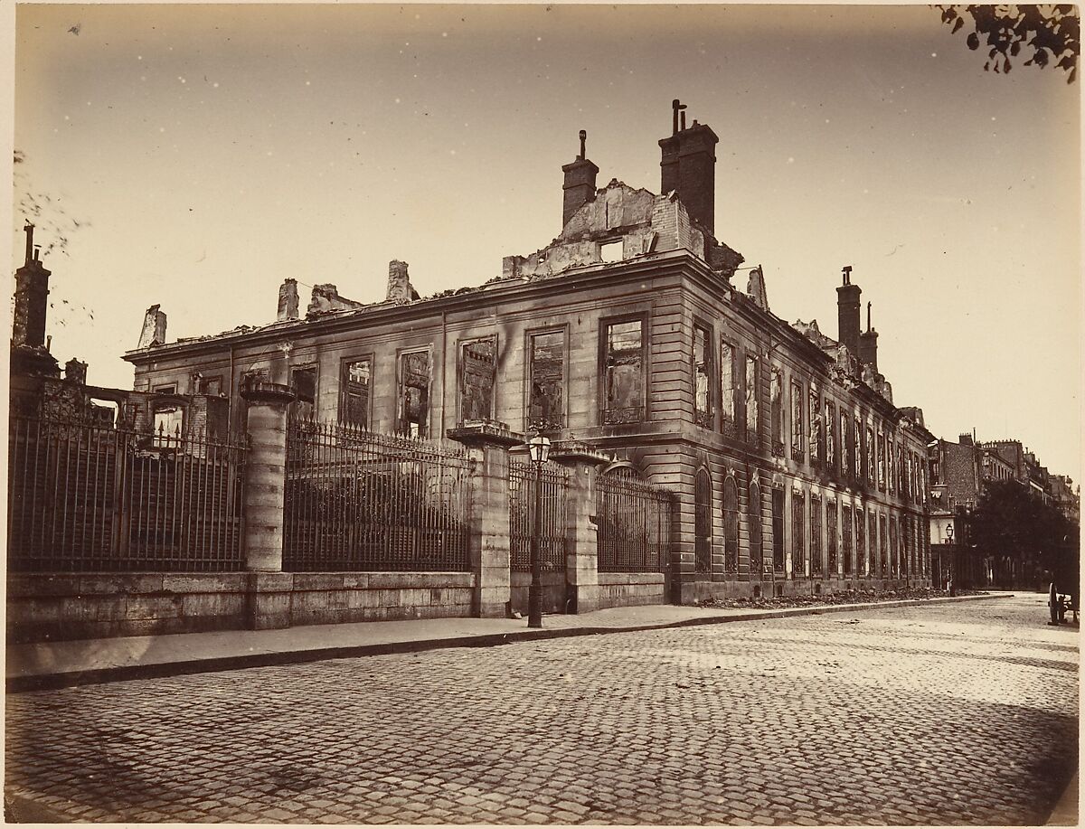 Les Ruines de Paris et de ses Environs 1870-1871: Cent Photographies: Premier Volume.  Par A. Liébert, text par Alfred d'Aunay., Alphonse J. Liébert (French, 1827–1913), Albumen silver prints from glass negatives