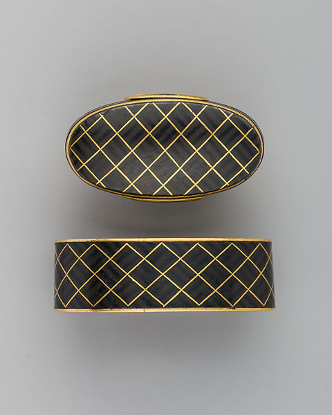 Sword-Hilt Collar and Pommel (Fuchigashira), Copper-gold alloy (shakudō), copper-silver alloy (shibuichi), gold, Japanese 