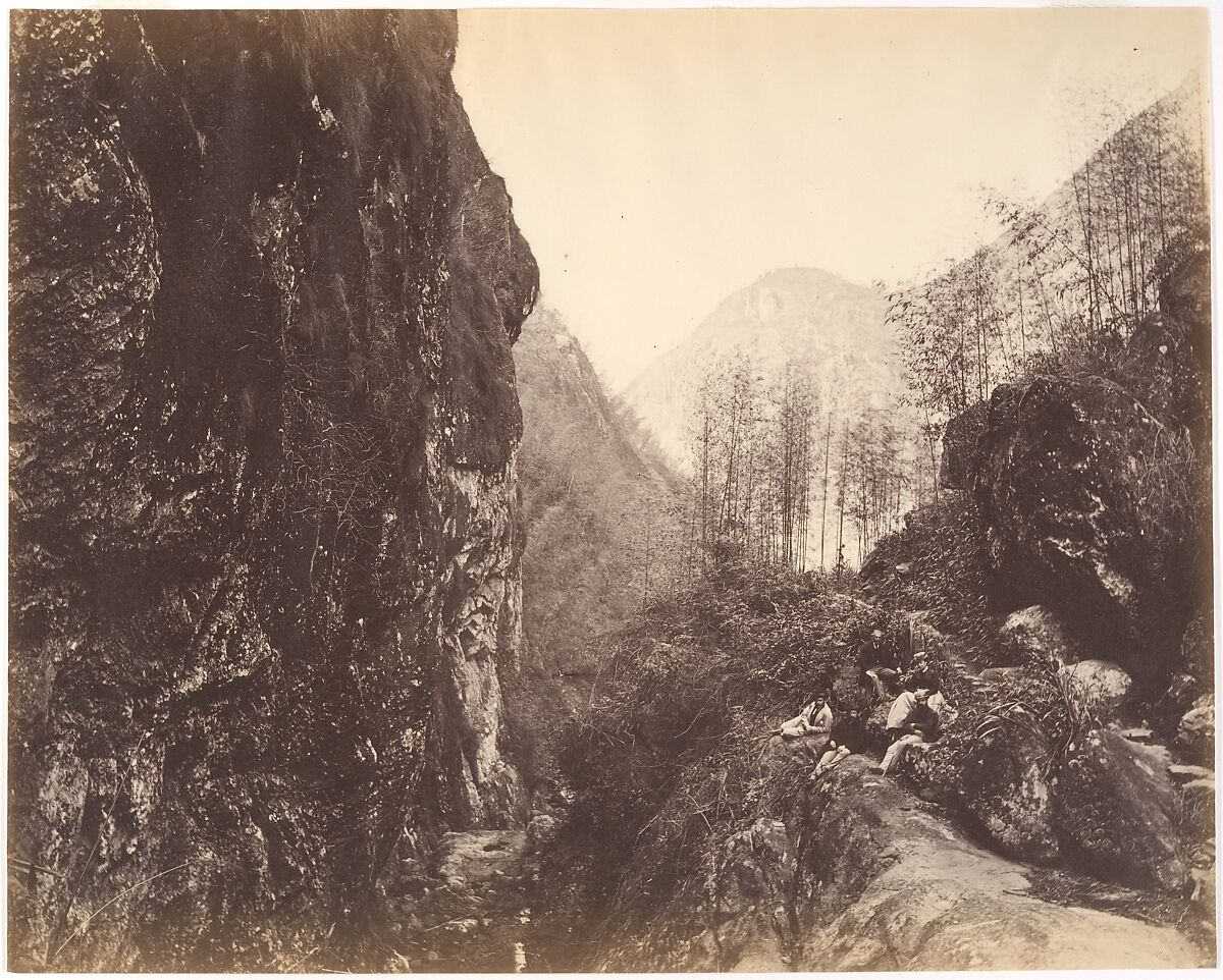 Bankers Glen Yuen Foo Monastery, Lai Afong (Chinese, 1839–1890), Albumen silver print from glass negative 