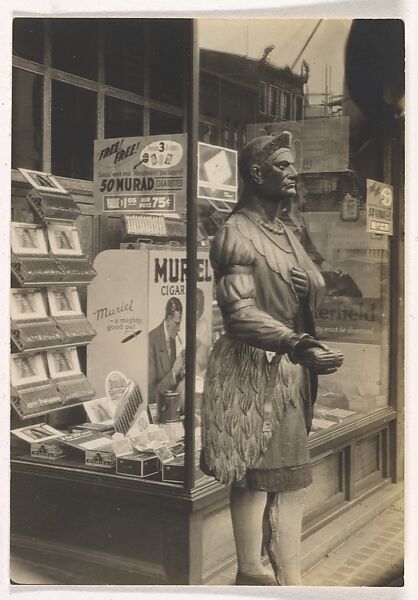 [Cigar Shop, New York], Berenice Abbott (American, Springfield, Ohio 1898–1991 Monson, Maine), Gelatin silver print 
