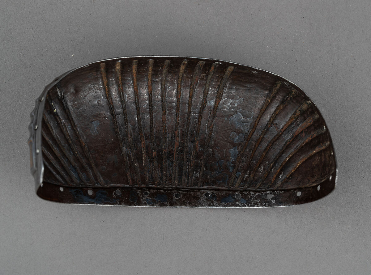 Toe Cap for a Foot Defense (Sabaton), Steel, gold, Augsburg