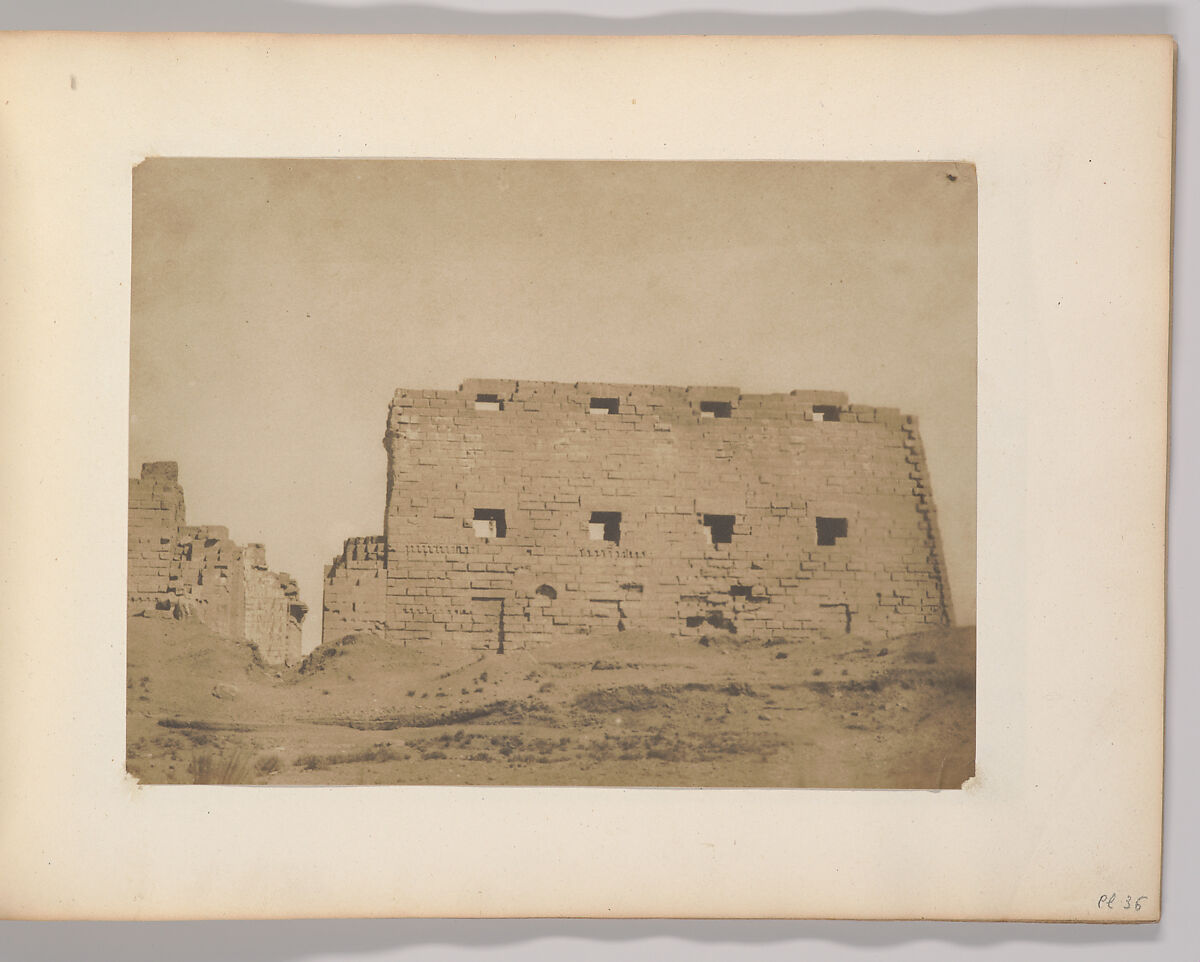 Palais de Karnak, grands pilones du sud-ouest, Maxime Du Camp (French, 1822–1894), Salted paper print 