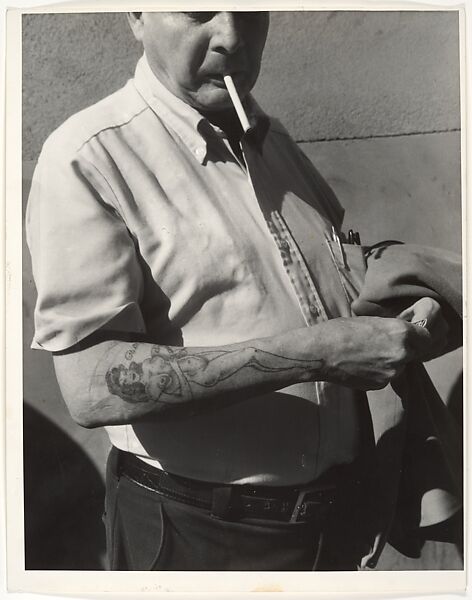 [Man in Short Sleeve Shirt with Tattoo of Female Nude on Forearm, New York City], Leon Levinstein (American, Buckhannon, West Virginia 1910–1988 New York), Gelatin silver print 
