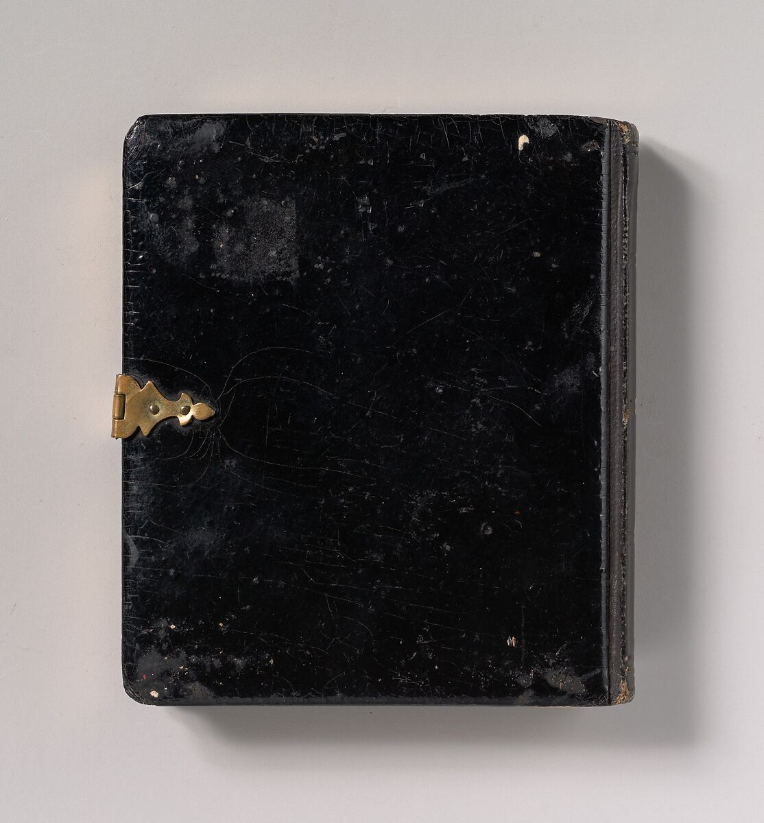 [Seated Young Woman with Hand Raised to Jawline], Unknown (American), Daguerreotype