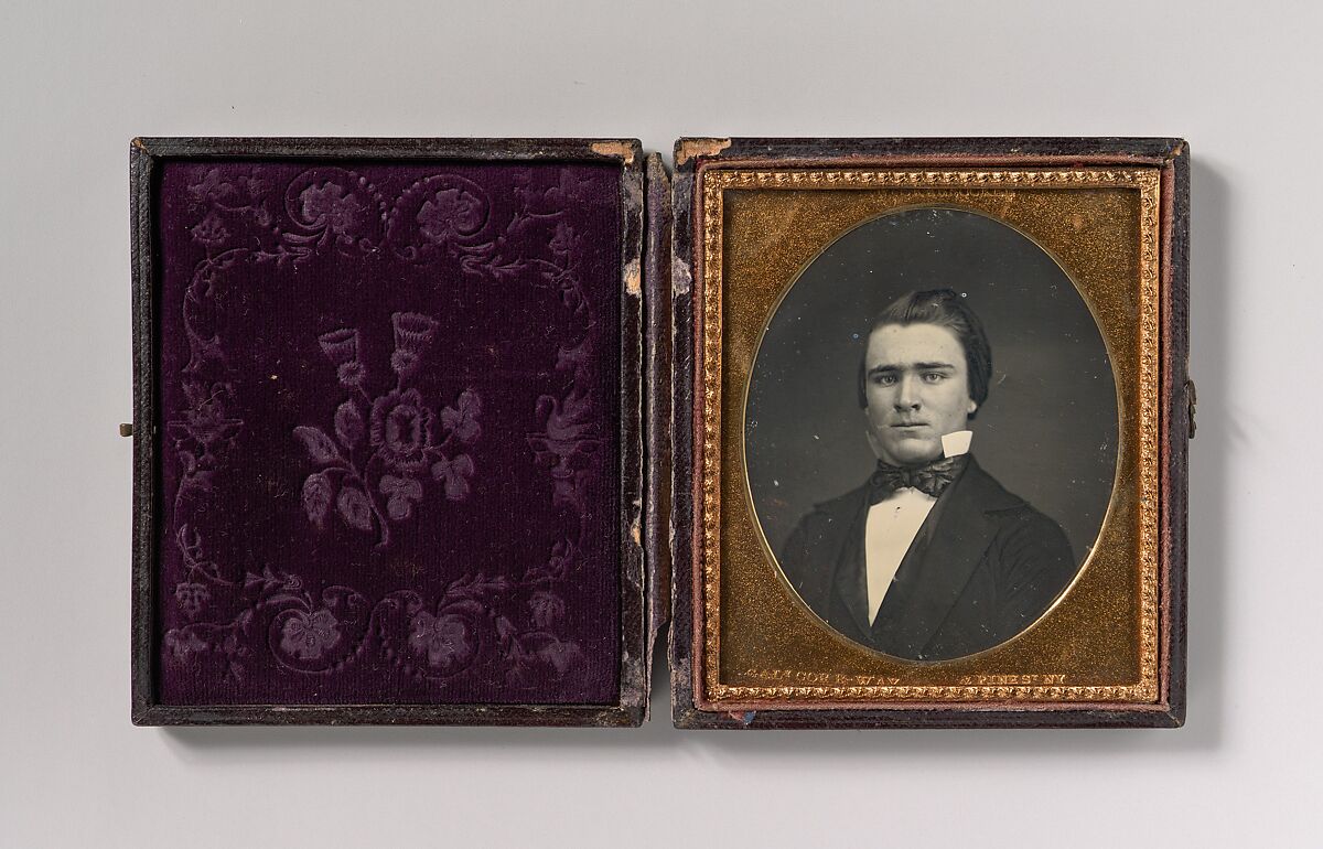 [Young Man], Knickerbocker Gallery (American, active ca. 1841–59), Daguerreotype 